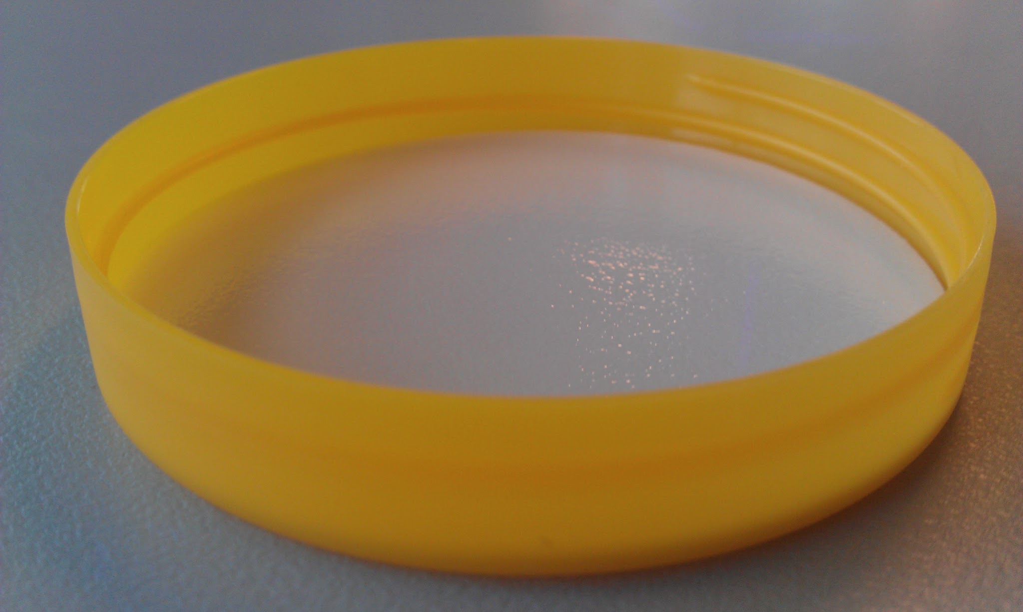PI0001.a | 5129.502 | 70MM Yves Rocher Geel + PHAN insert