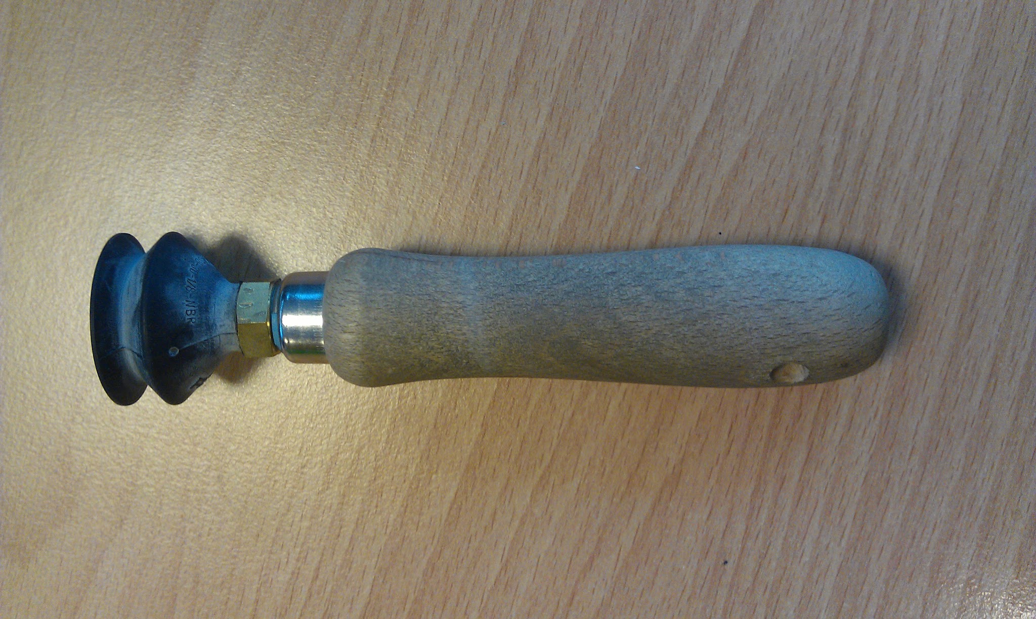 Hulpmiddel stamper