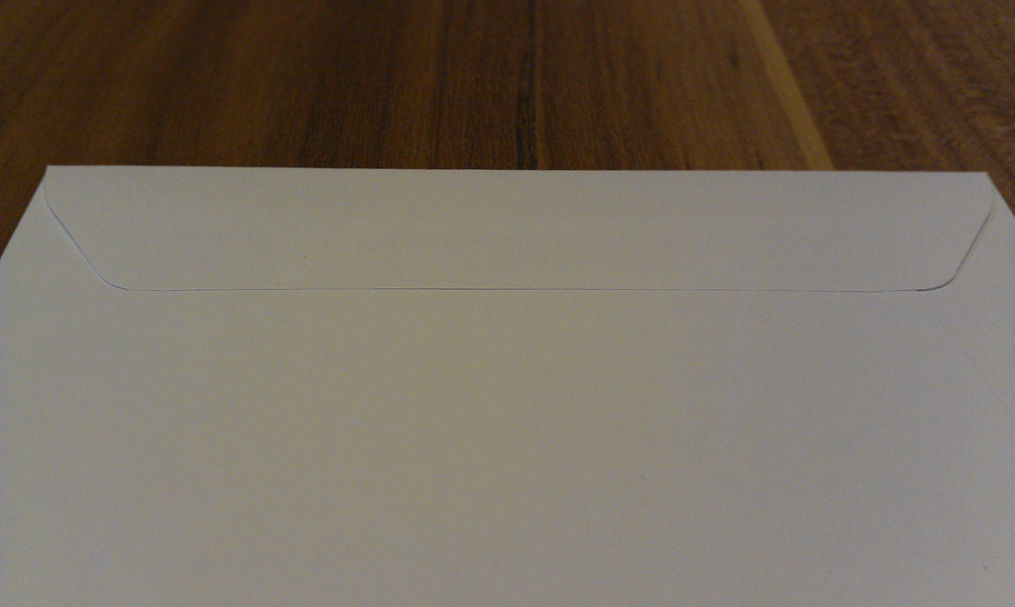 Dichtgeplakte envelop