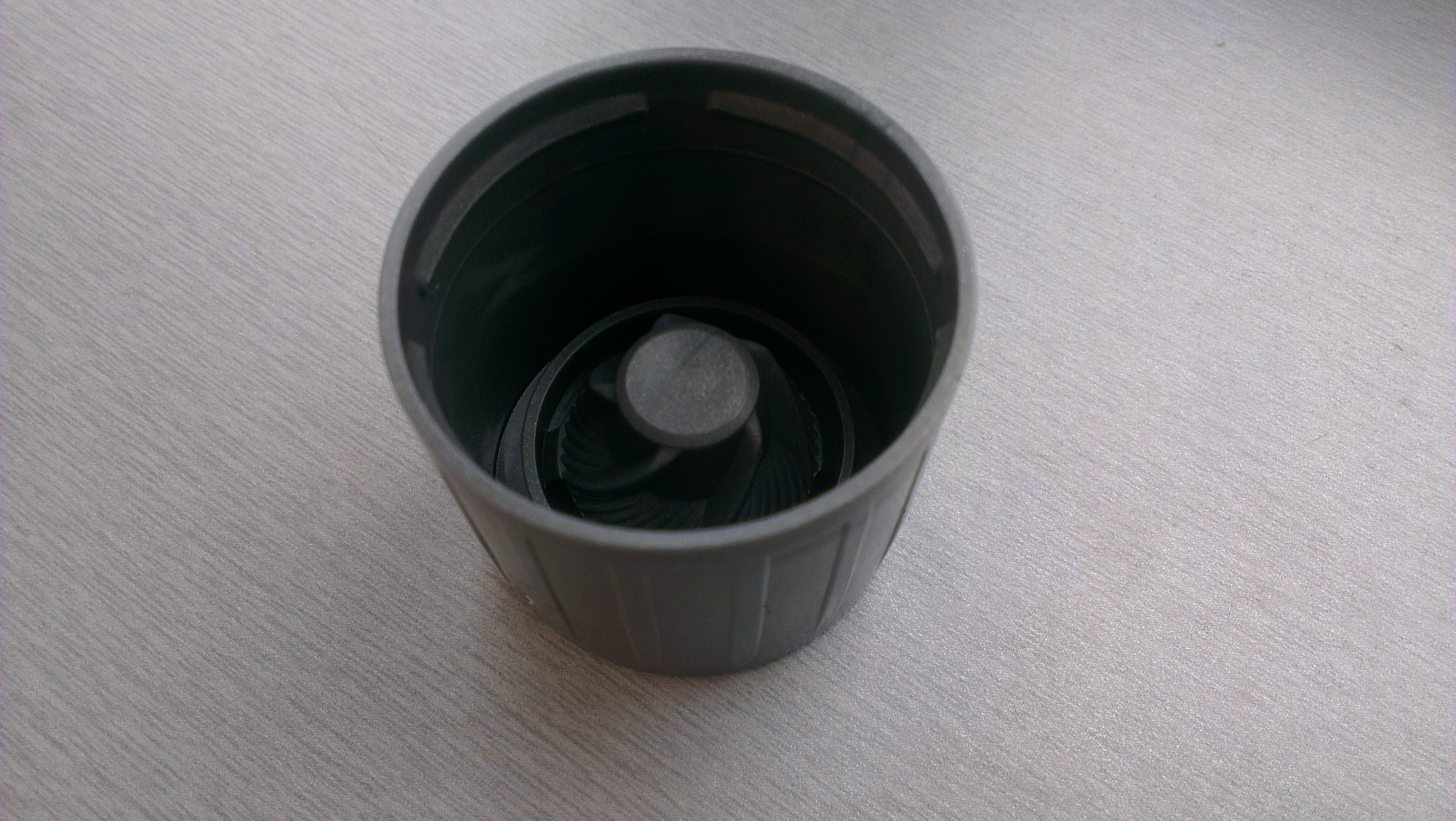 5128.10 – Molendop grinder